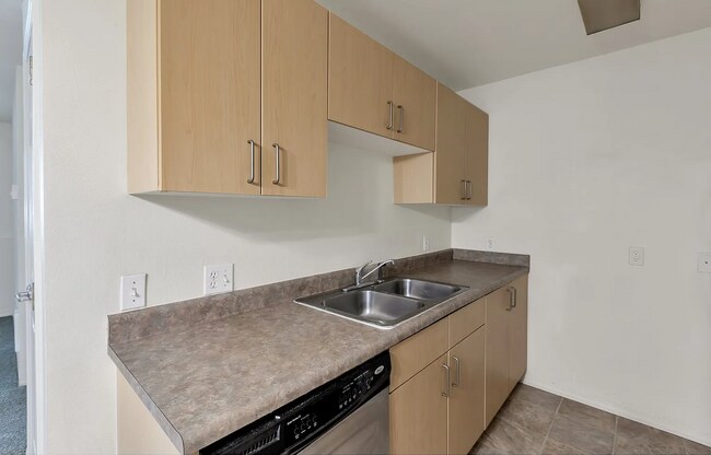 Photo - 9257 SE Clinton St Unidad 401