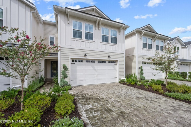 Photo - 23 Oak Pk Dr