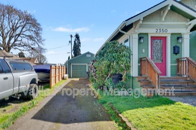 Photo - 2350 Cottage St SE