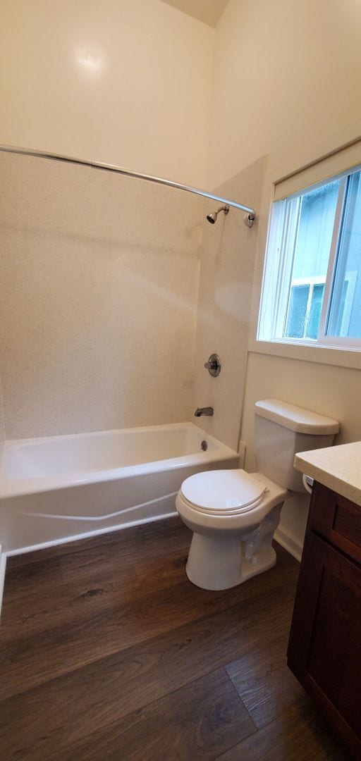 Photo - AVAILABLE NOW! 2 bed, 2 bath Duplex unit in Kailua Town