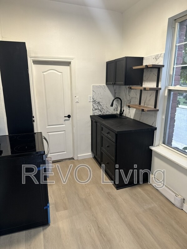 Photo - 151 Colborne St Unité 223