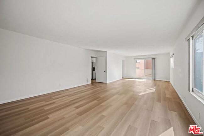 Photo - 11920 Montana Ave Condo Unit 1