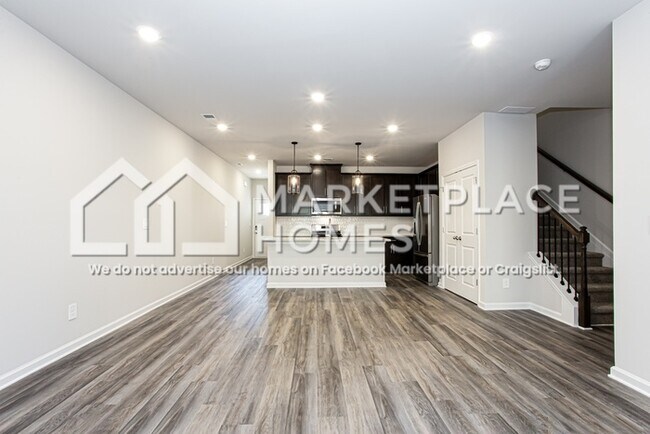 Photo - 2093 Avalon Rdg