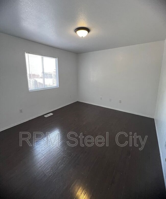 Photo - 4908 Prospect Dr