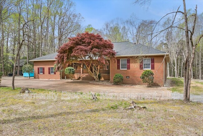 Photo - 5974 Ladysmeade Ln