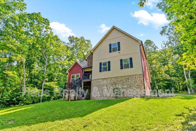 Photo - 6466 Hwy 48 N