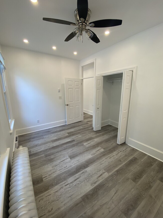 Photo - 471 Somerset St W Unit 2