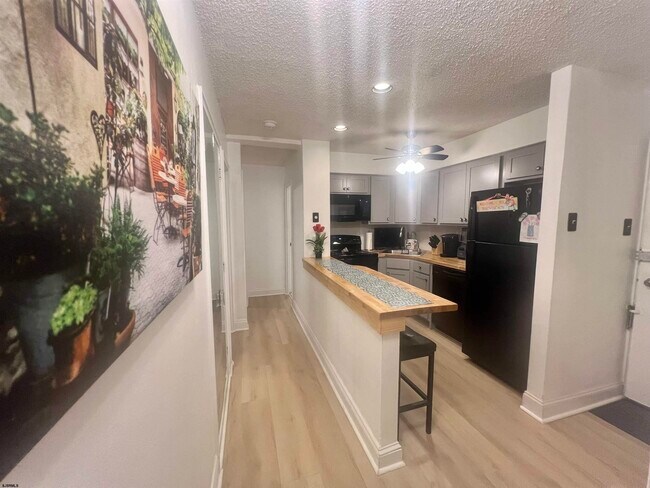 Photo - 101 S Raleigh Ave Unit 206