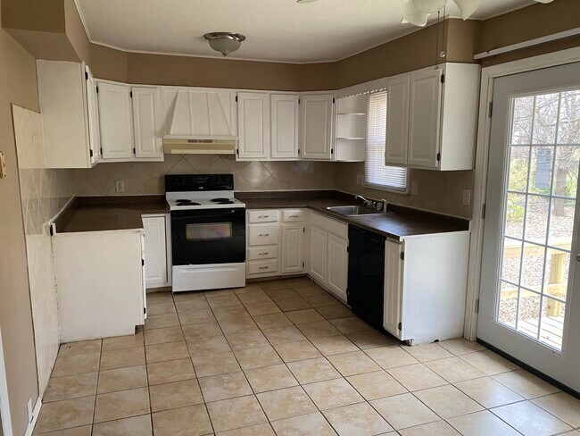 Photo - 10401 Richmond Ave