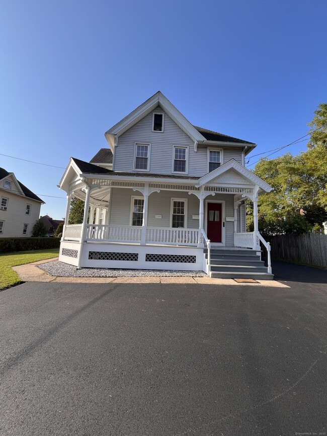 Building Photo - 702 Farmington Ave Unit 702 Rental