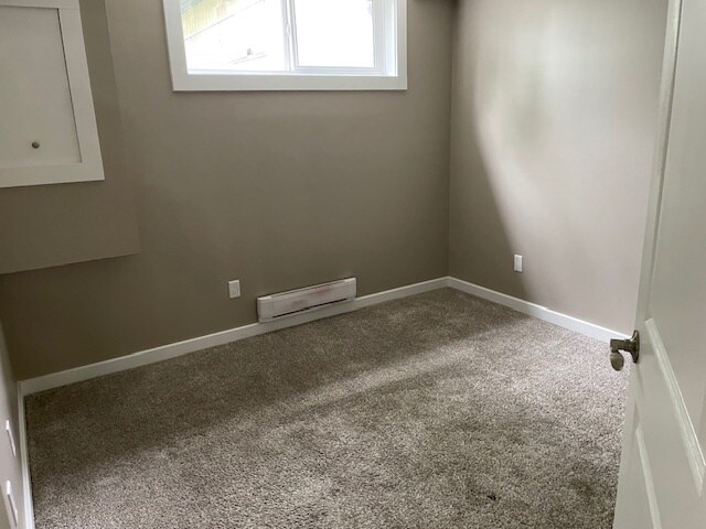 Photo - 2058 Wallace St