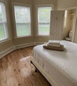 Images are representative samples of the advertised unit. Actual units shown during tours may differ - 11 Burney St Unit 1