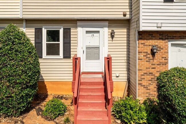 Photo - 3 Bedroom Townhouse Near Downtown Durham