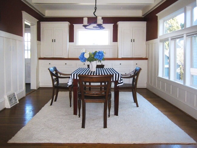 Photo - 3Bd/2Ba Seattle Home