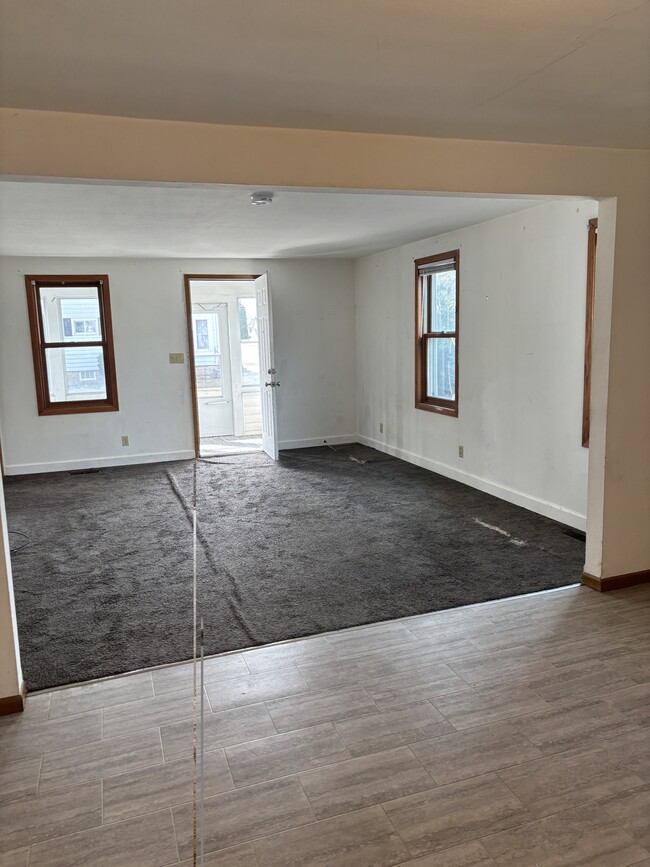 Photo - 102 Sterling Ave Unidad Lower
