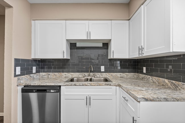 Villas at Deer Park Apartments