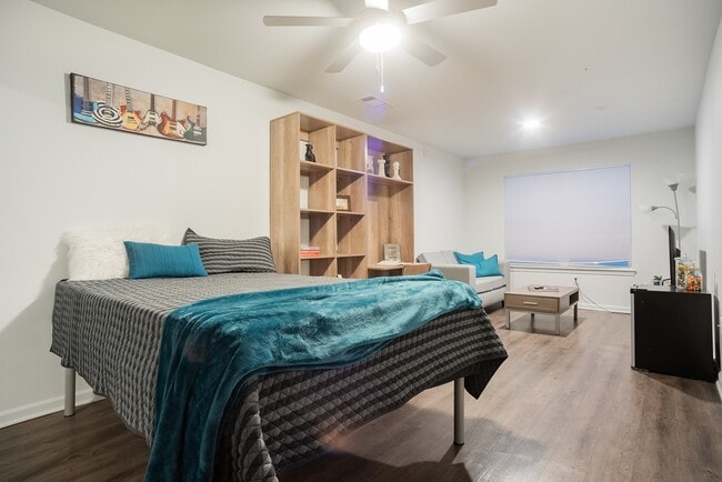 Sparq on Rio Model Bedroom