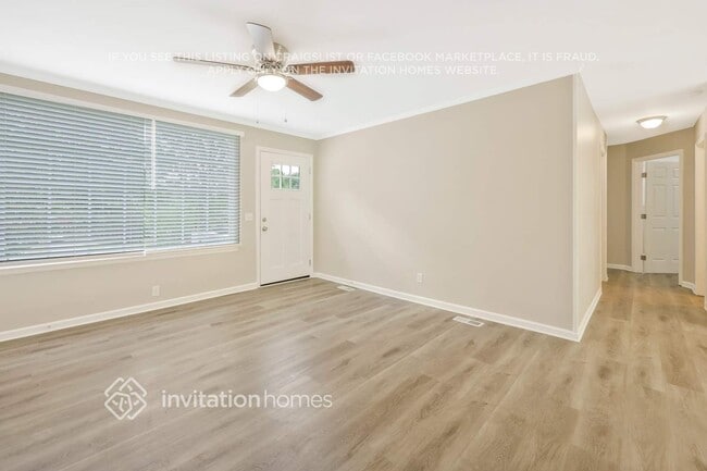 Photo - 111 Curtiswood Dr
