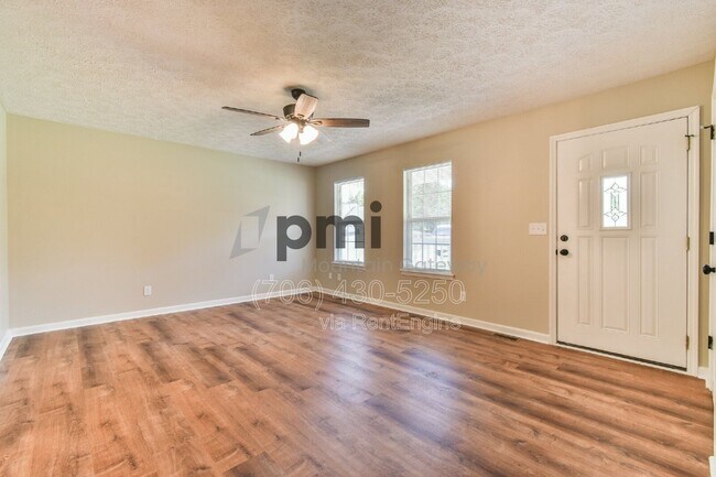 Photo - 138 Sunset Oaks Dr