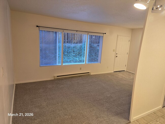 Building Photo - Shorewood Terrace