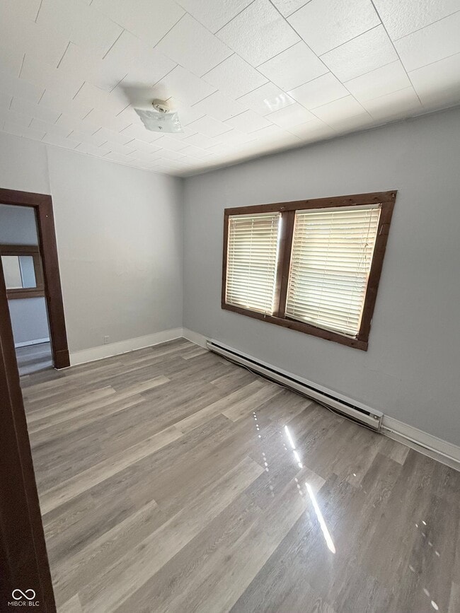 Photo - 109 N Jefferson St