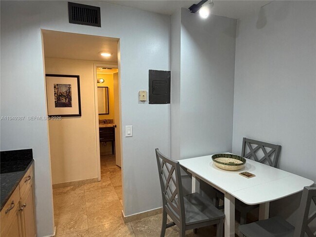 Photo - 2801 NE 183rd St Unit 111W