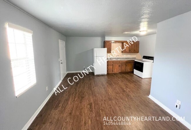 Photo - 119 S K Ave