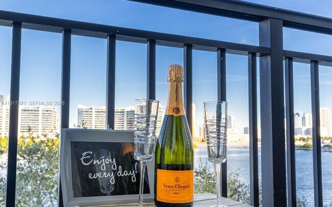 Photo - 3255 NE 184th St Unit 12406