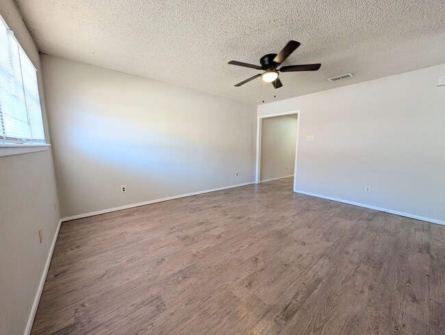 Photo - 6509 21st St Unit B