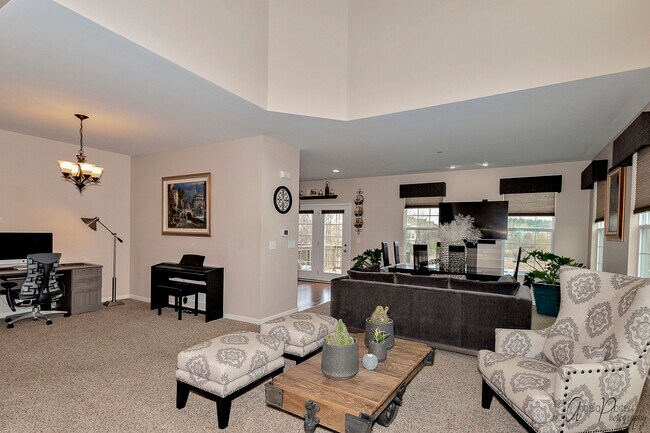 Photo - 9870 Williams Dr