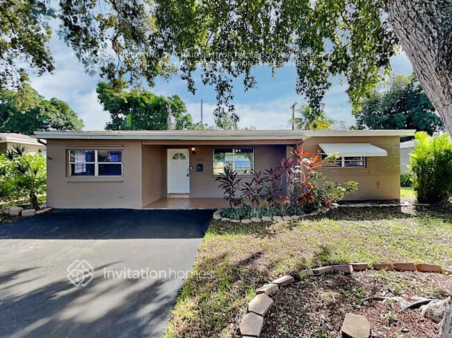 Building Photo - 3211 SW 64th Terrace Rental