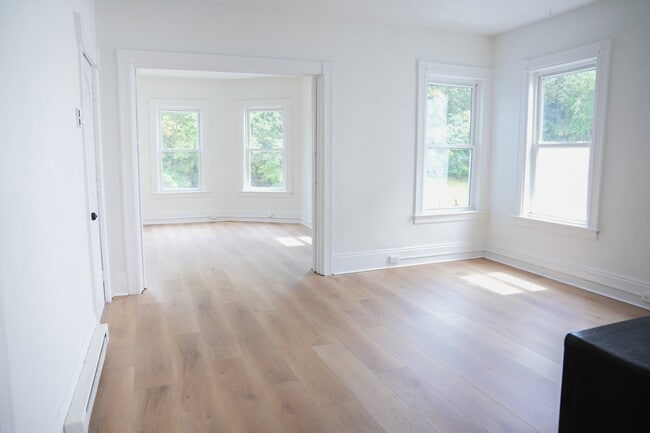 Photo - 109 Merrifield St Unit 2