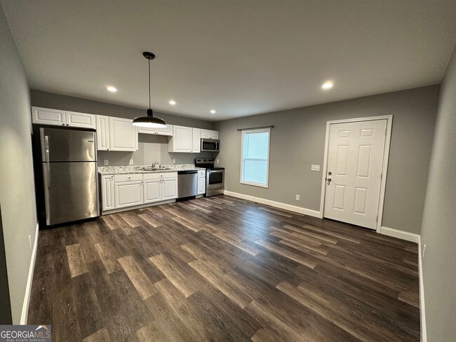 Photo - 6250 West Ave
