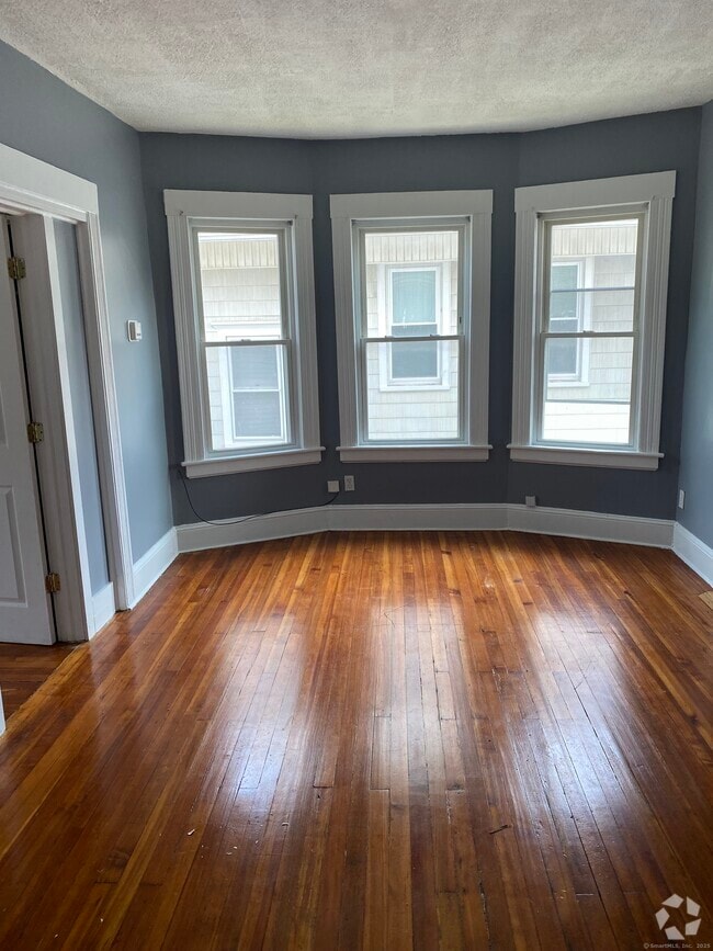 Building Photo - 117 Sherwood Ave Unit 117 Rental
