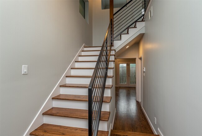 Photo - 1418 Shearn St