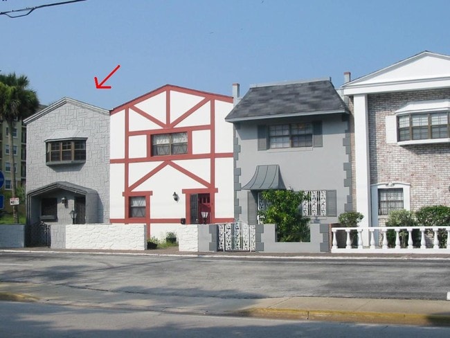 Building Photo - 625 N Halifax Ave