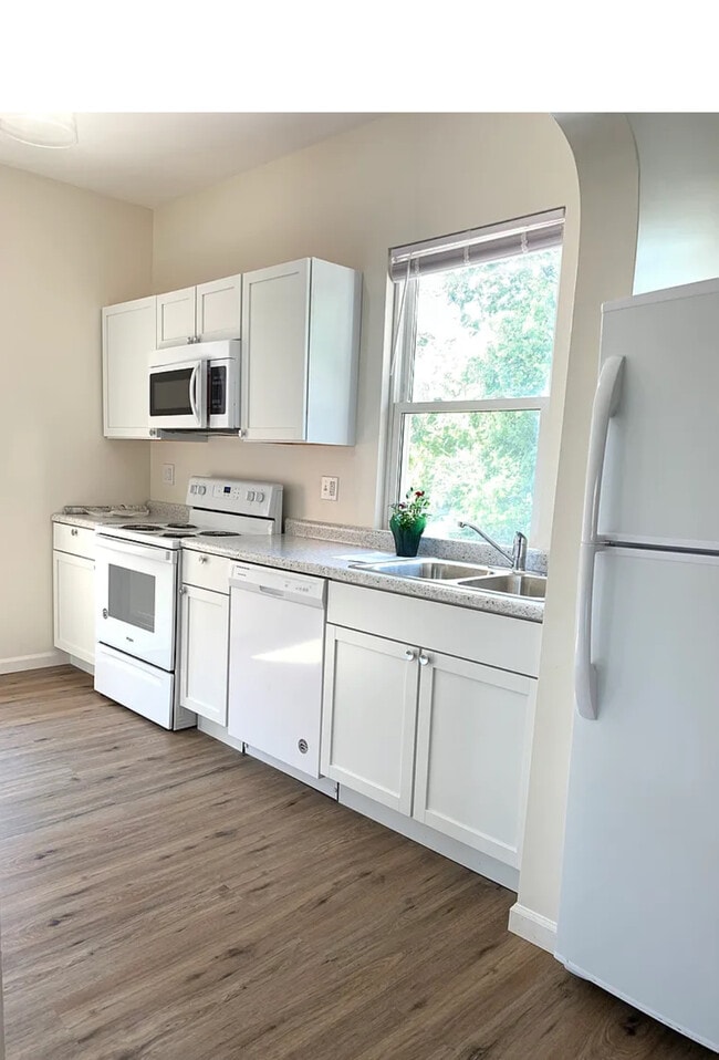 Photo - 2329 Park Ave Unit 2#