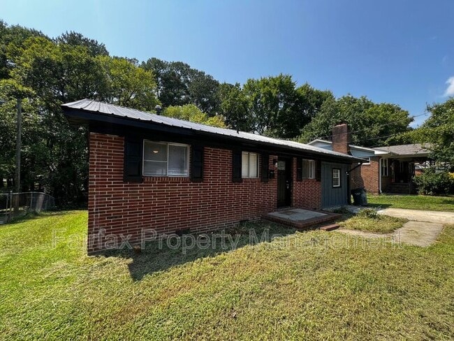 Building Photo - 2308 Nebo St