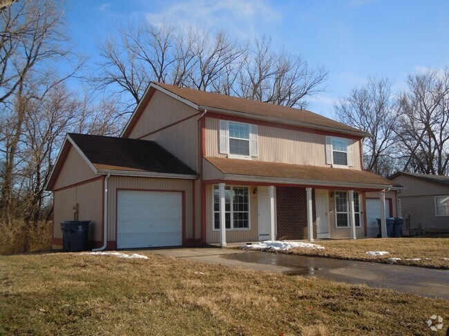 Building Photo - 10 Cougar Dr Rental