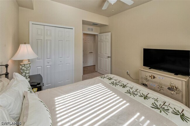 Building Photo - 9512 Napoli Ln Unit 101