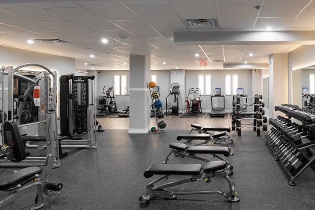 Photo - 150S S Independence Mall W Unidad ID1060941P