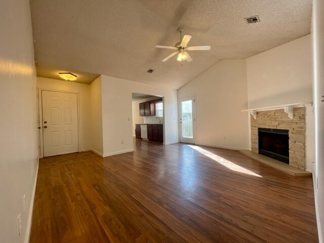 Photo - 1207 Lo Mar St