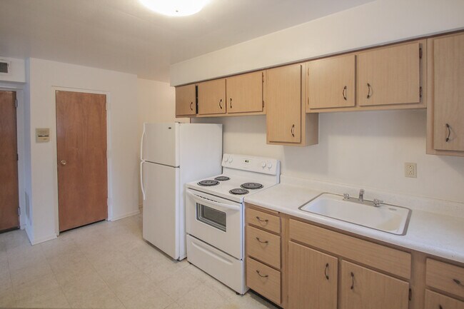 Photo - 426 Franklin Ave Unit 11