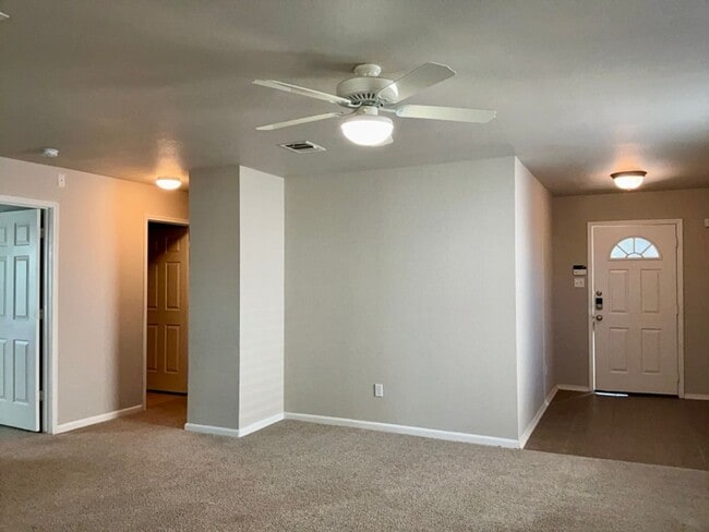 Photo - Adorable Move-In Ready 3/2 in Georgetown! ...