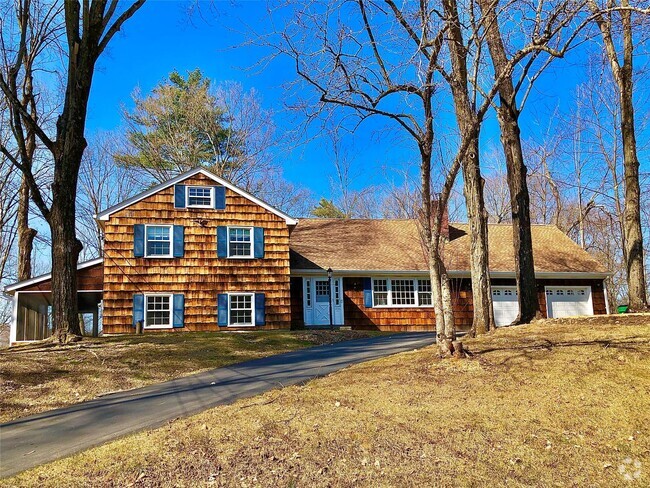 Building Photo - 3 Maple Ln Rental