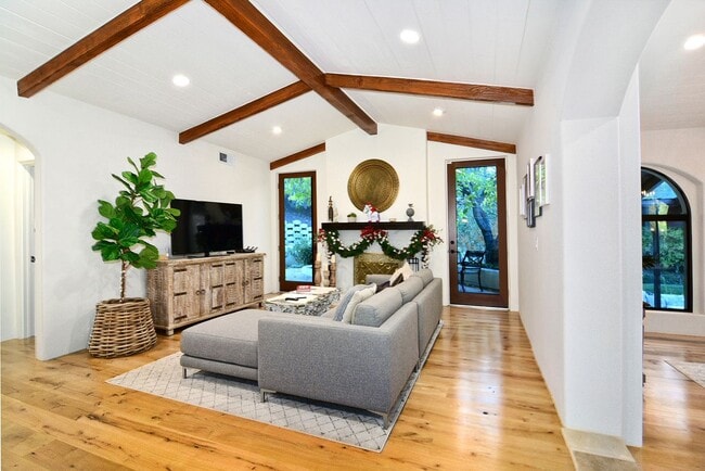 Photo - 31350 Lobo Canyon Rd