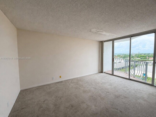 Photo - 7601 E Treasure Dr