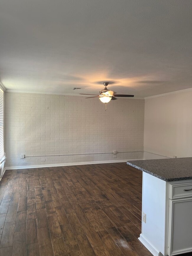 Photo - 305 Woodruff St Unit 305 Woodruff Street- C