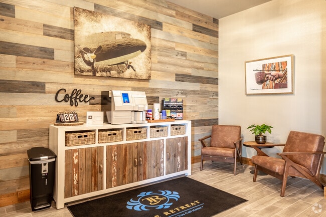 The Roasted Bean - Coffee Bar