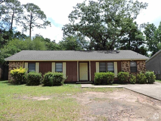 Building Photo - 7705 Deborah Dr Rental